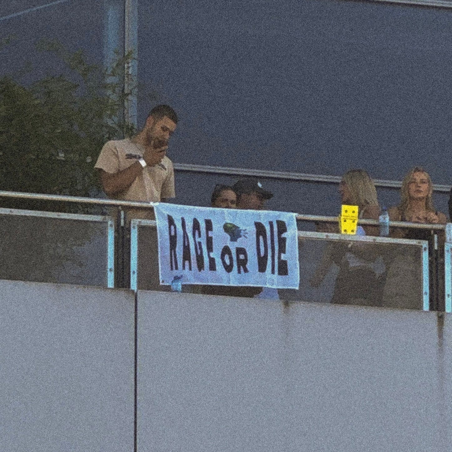 RAGEorDIE FLAG - Real Ragers Only