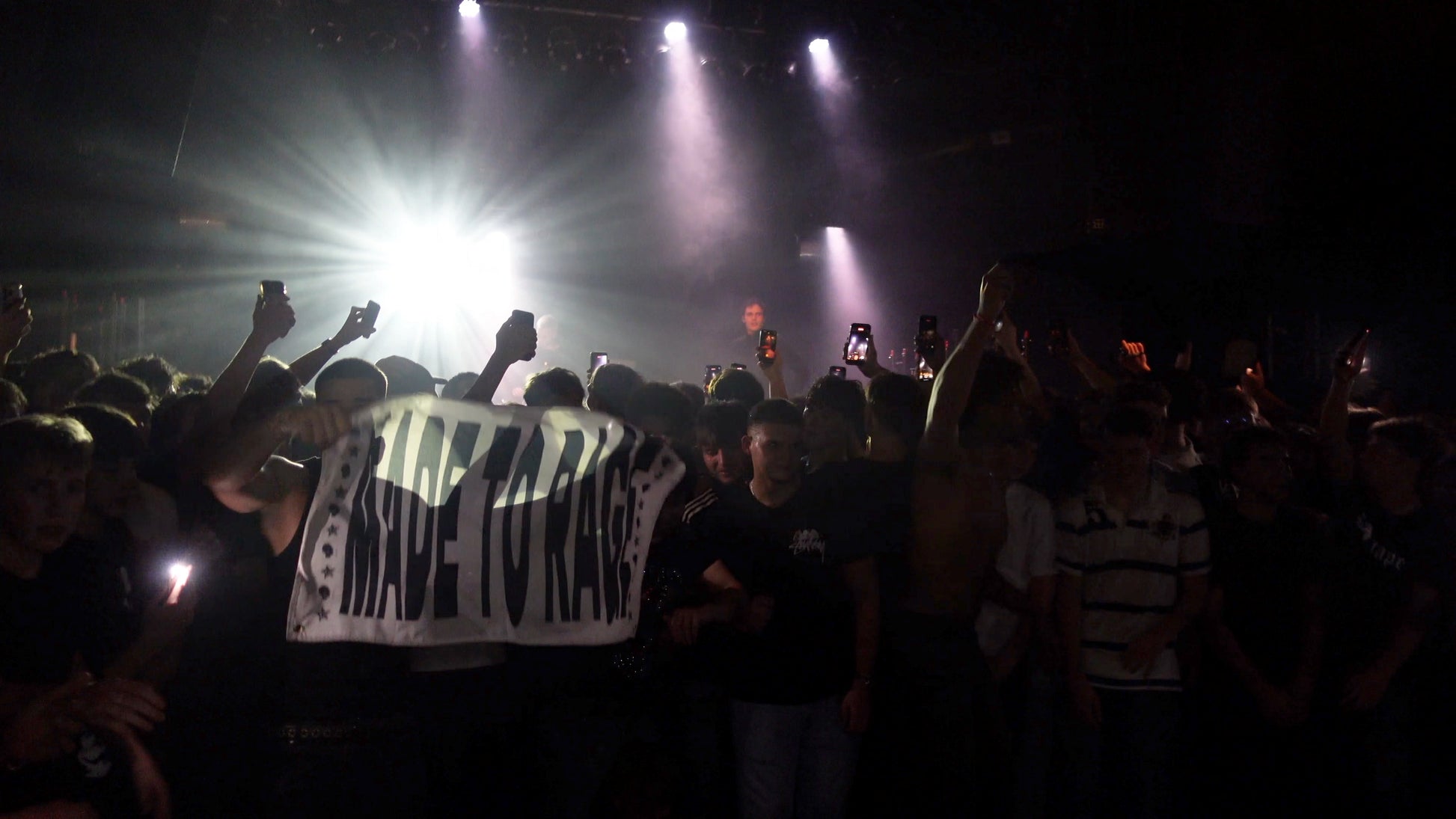 MADE TO RAGE FLAG - Real Ragers Only